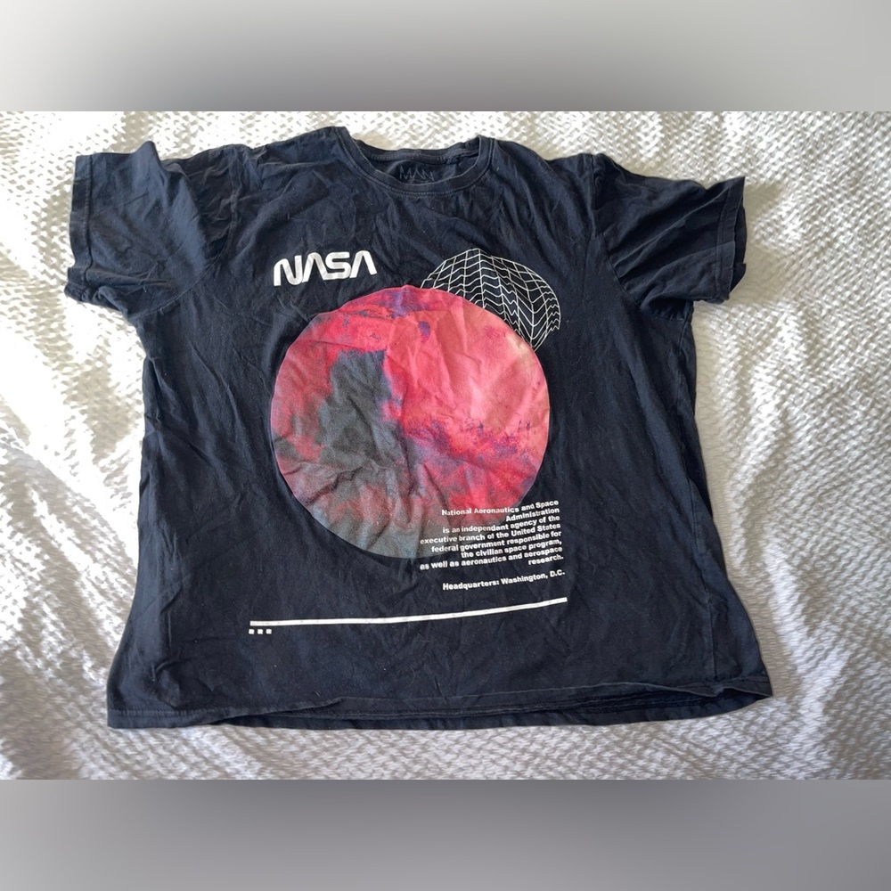 NASA Black Graphic T-Shirt Size Medium
